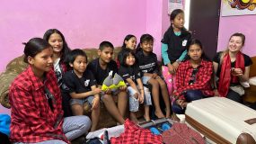 Besuch im Kinderheim in Kathmandu