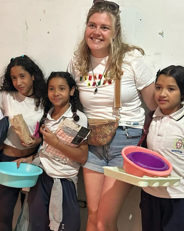 New school stuff for the kids of the @funraulitoley - thx @franzifeelsfree_ for moving mountains for children in Columbia.
.
Wherever you do your sports or travel, you can move a mountain for children. And bring them what makes their daily life easier and safer. On your journey.
.
#kenial #werwennnichtwir #alpes #alpin #bergsteigen #charity #climber #climbing #discover #explore #hiking #klettern #mountain #movingmountains #skitouring #skiuphill #mountaineer #ngo #travel #wanderlust #boulder #sportsclimbing #helpforchildren 
#verticalpassion #mountainlove #gipfelglück #outdooradventures #mountainphotos 
#climbing_pictures_of_instagram